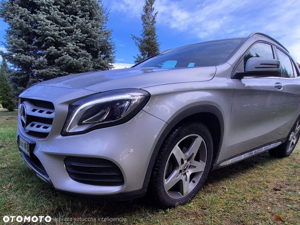 Mercedes-Benz GLA 180 d 7G-DCT AMG Line - 3