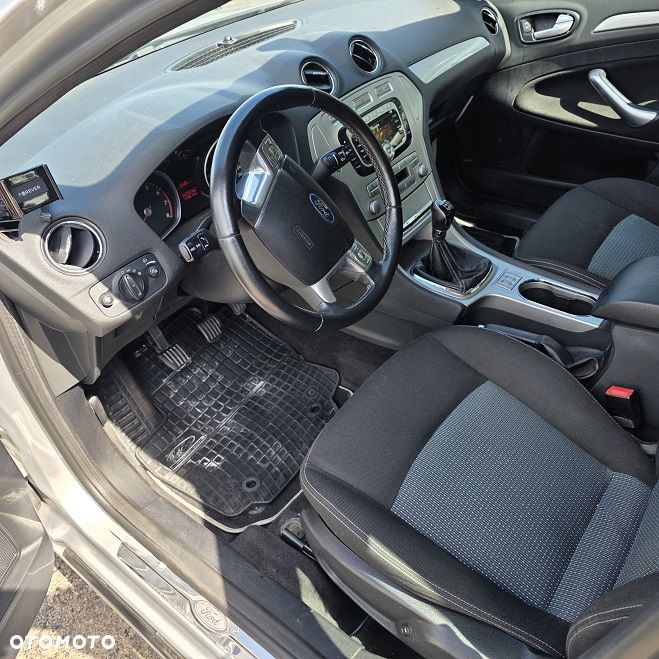 Ford Mondeo 1.6 Silver X - 9