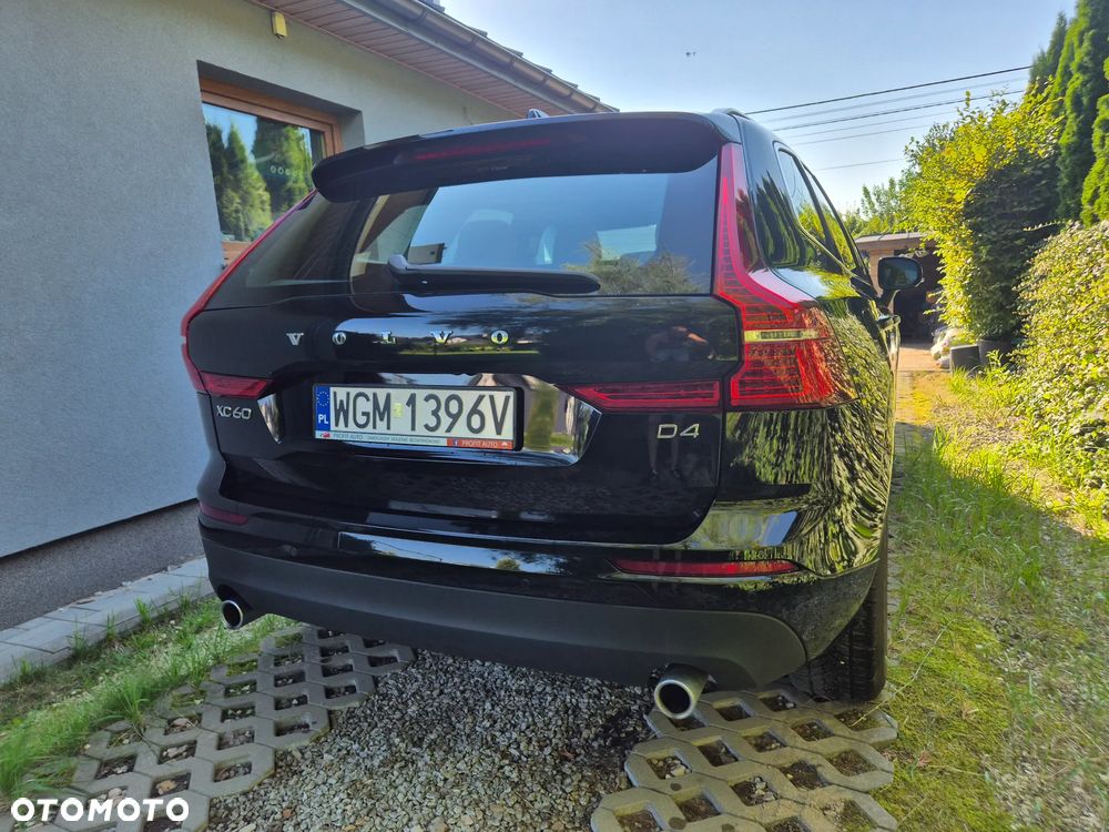 Volvo XC 60 D4 Momentum - 6