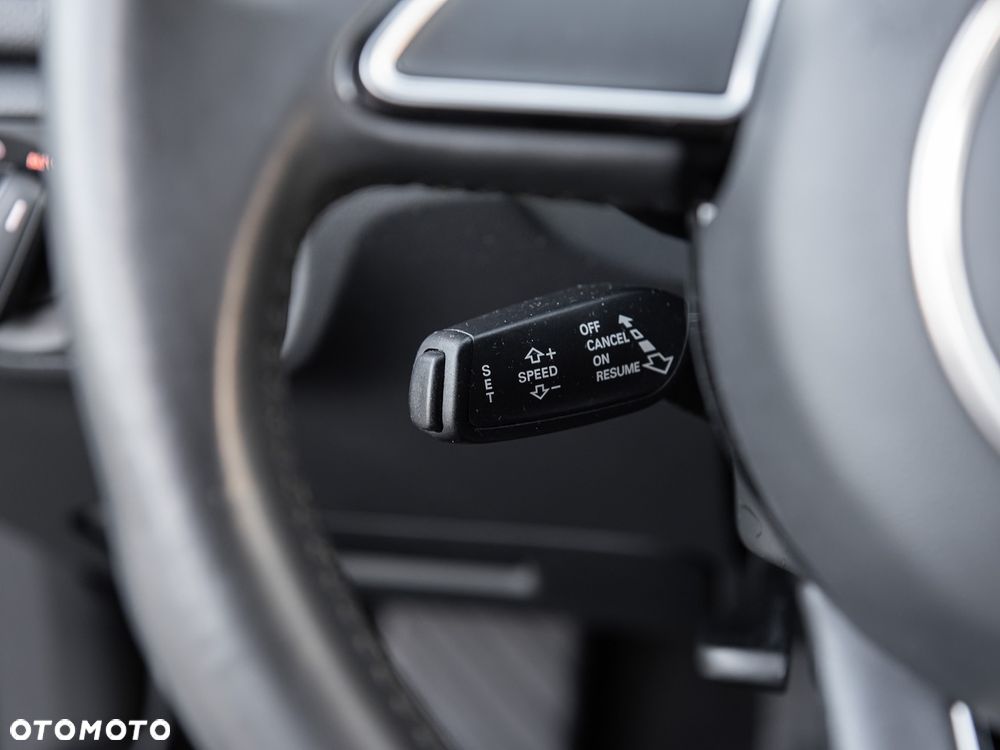 Audi Q3 - 22