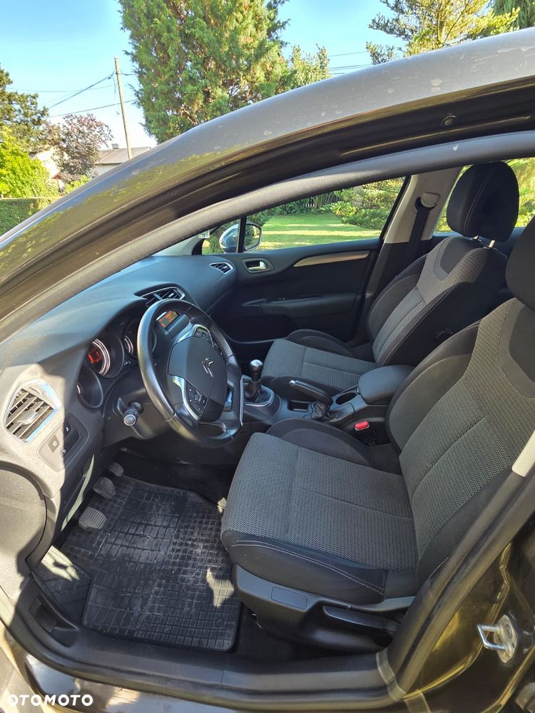 Citroën C4 1.6 VTi Attraction - 4