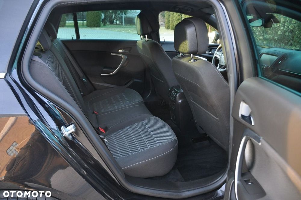 Opel Insignia - 19