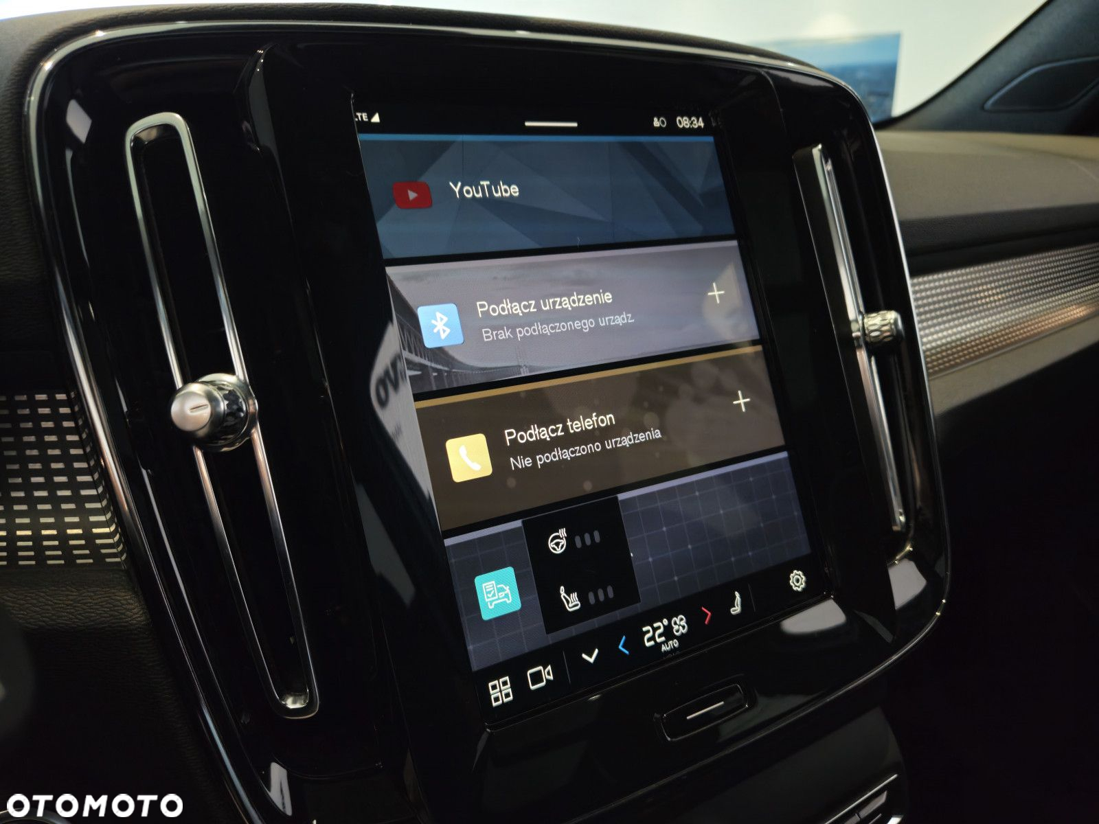 Volvo XC 40 - 24