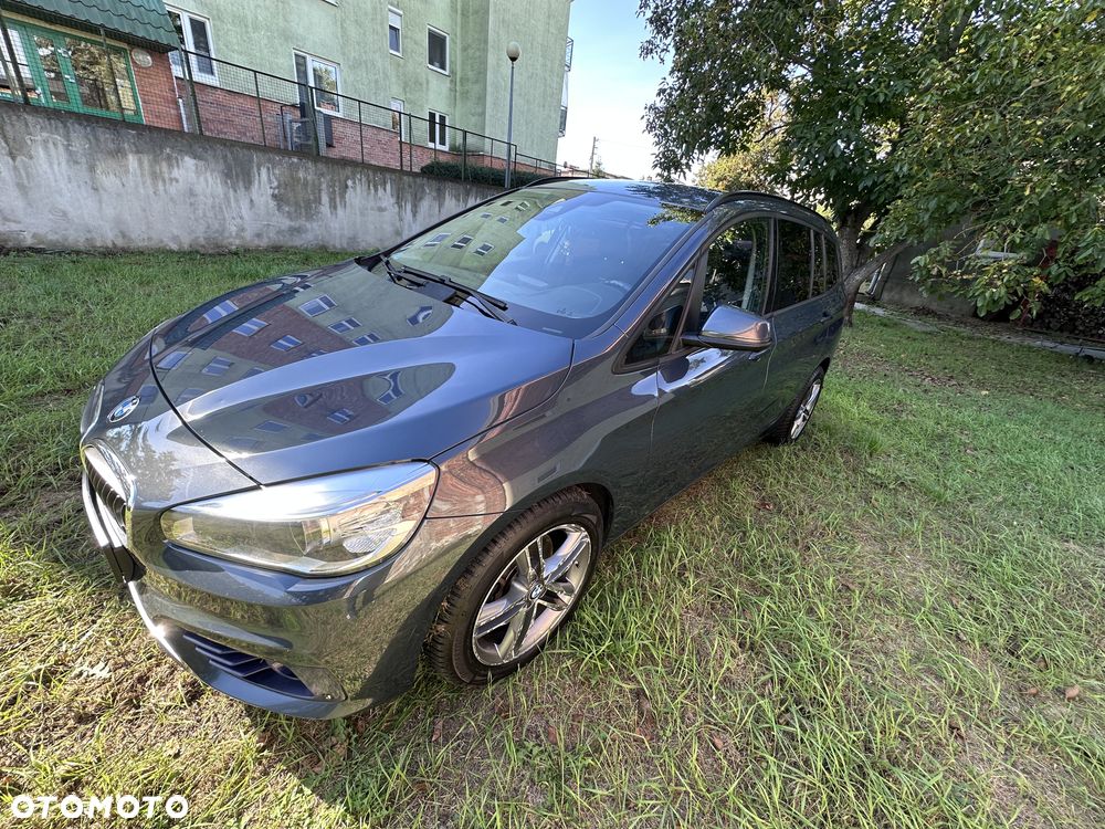 BMW Seria 2 218d Sport Line - 9