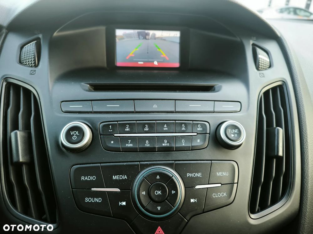 Ford Focus - 8