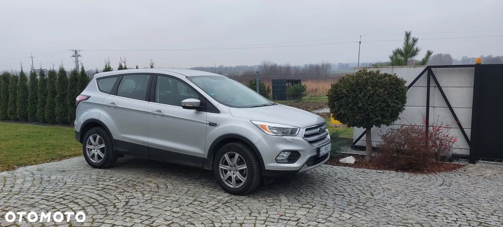 Ford Kuga - 5