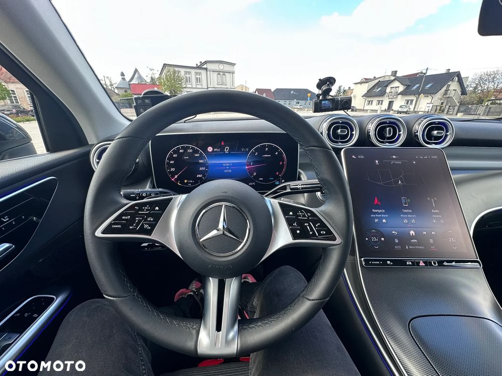 Mercedes-Benz GLC 220 d mHEV 4-Matic Avantgarde - 23