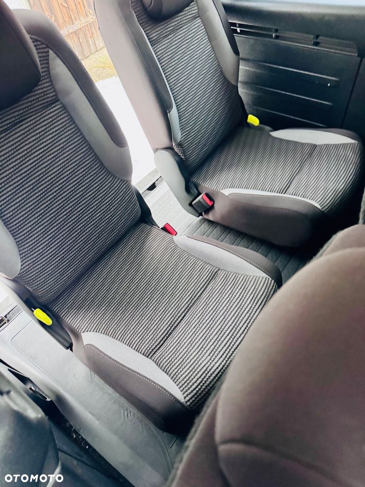 Peugeot Partner - 10