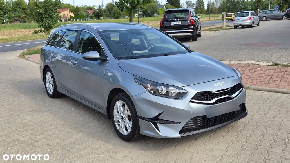 Kia Ceed 1.5 T-GDI Business Line Plus - 2