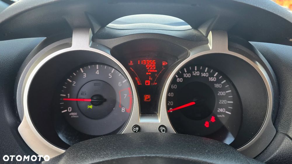 Nissan Juke 1.6 CVT Acenta - 24