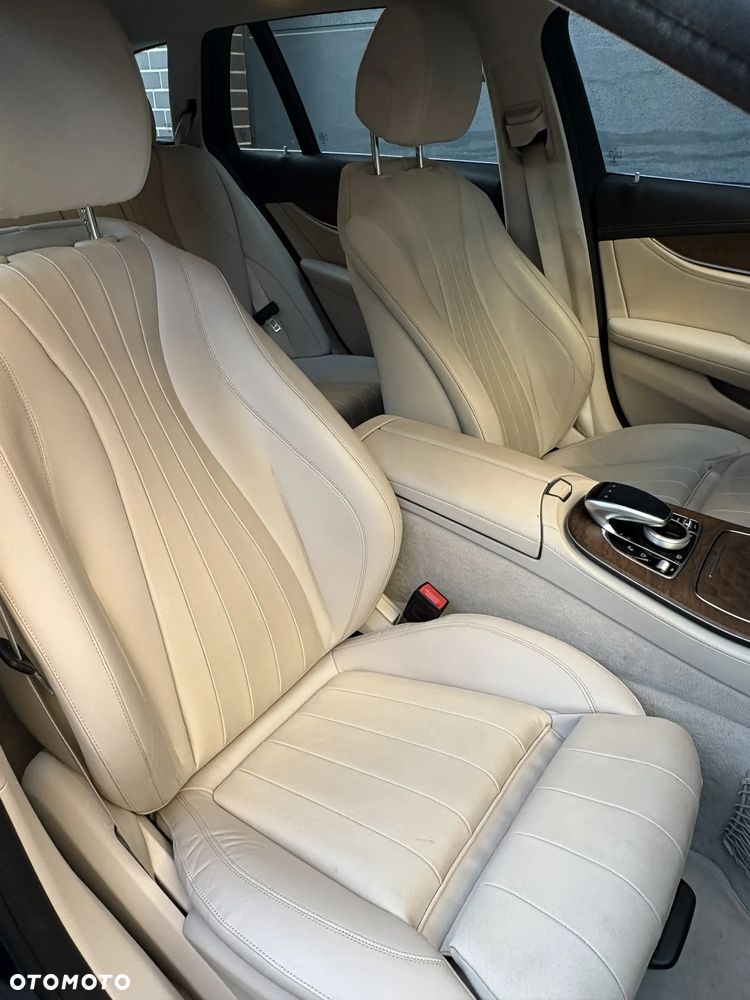 Mercedes-Benz Klasa E 220 d 4-Matic All-Terrain - 14