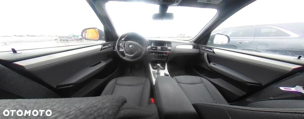 BMW X3 xDrive28i Sport-Aut Advantage - 9