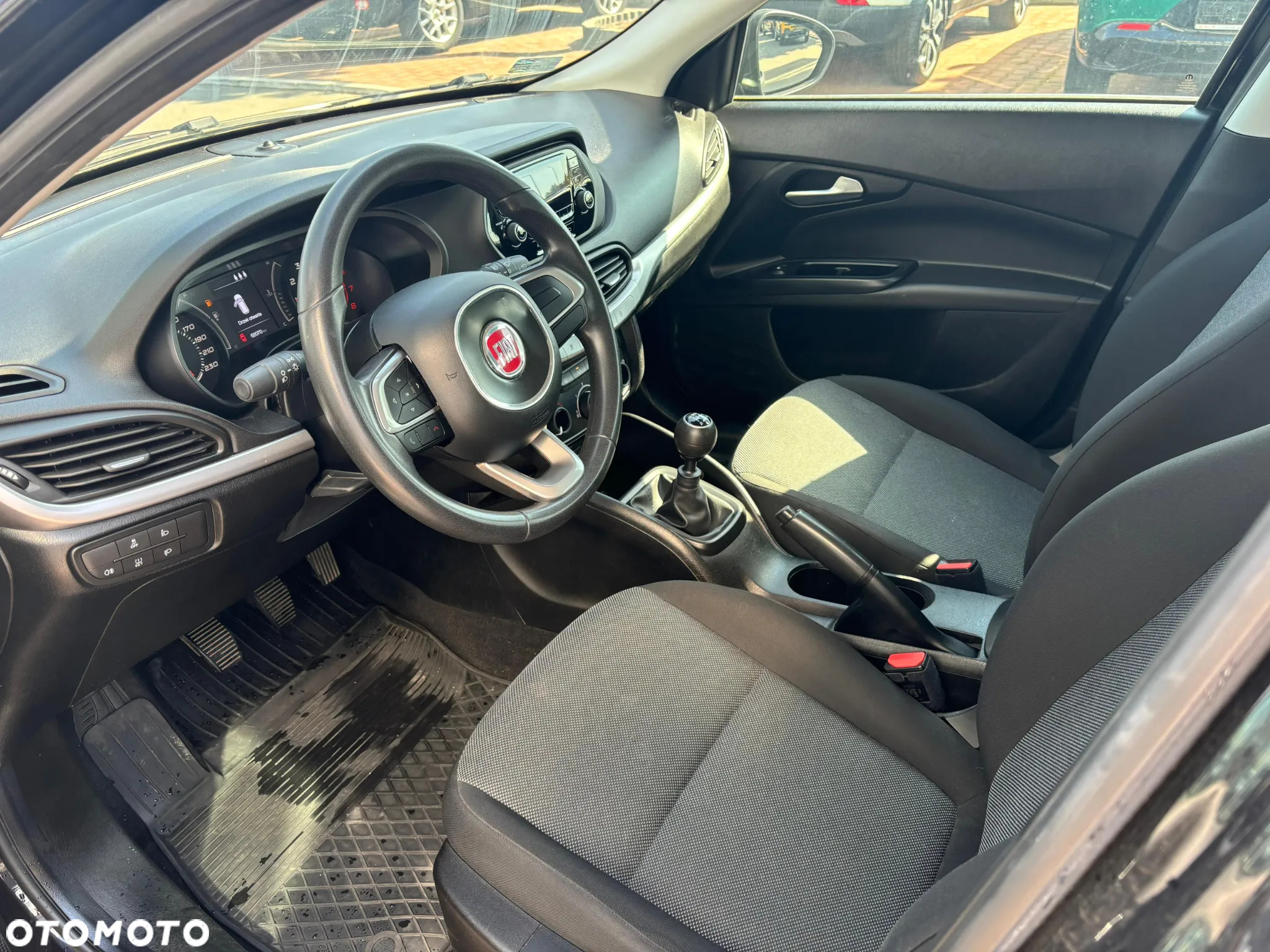 Fiat Tipo 1.4 16v Pop - 12