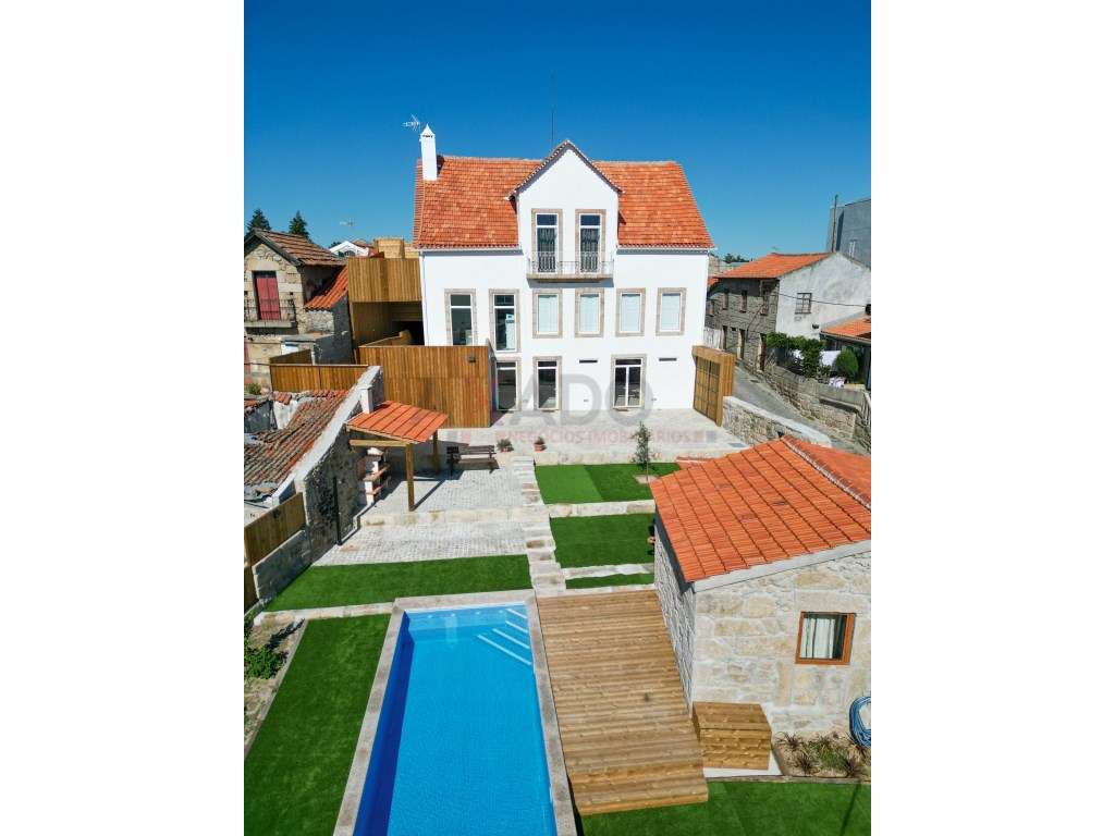 Magnífica Moradia na Serra da Estrela - Santa Comba de Seia. - Grande imagem: 2/31