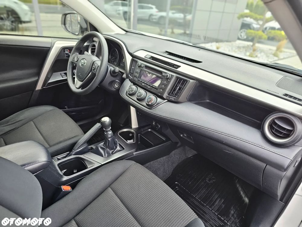 Toyota RAV4 2.0 Silver 4x4 - 31