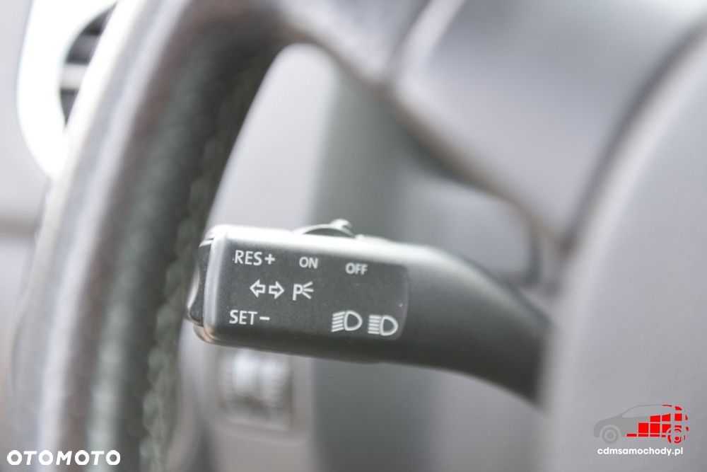 Volkswagen Golf - 29