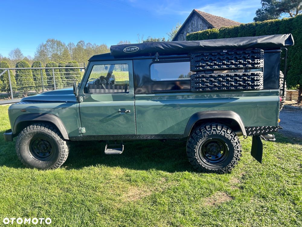 Land Rover Defender - 5