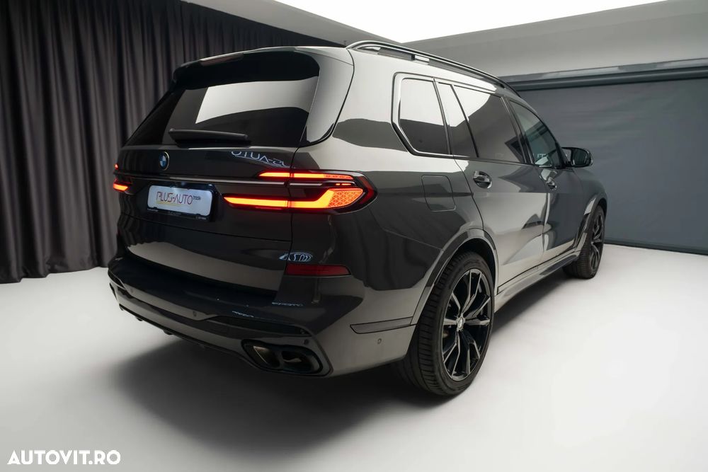 BMW X7 M60i xDrive - 3