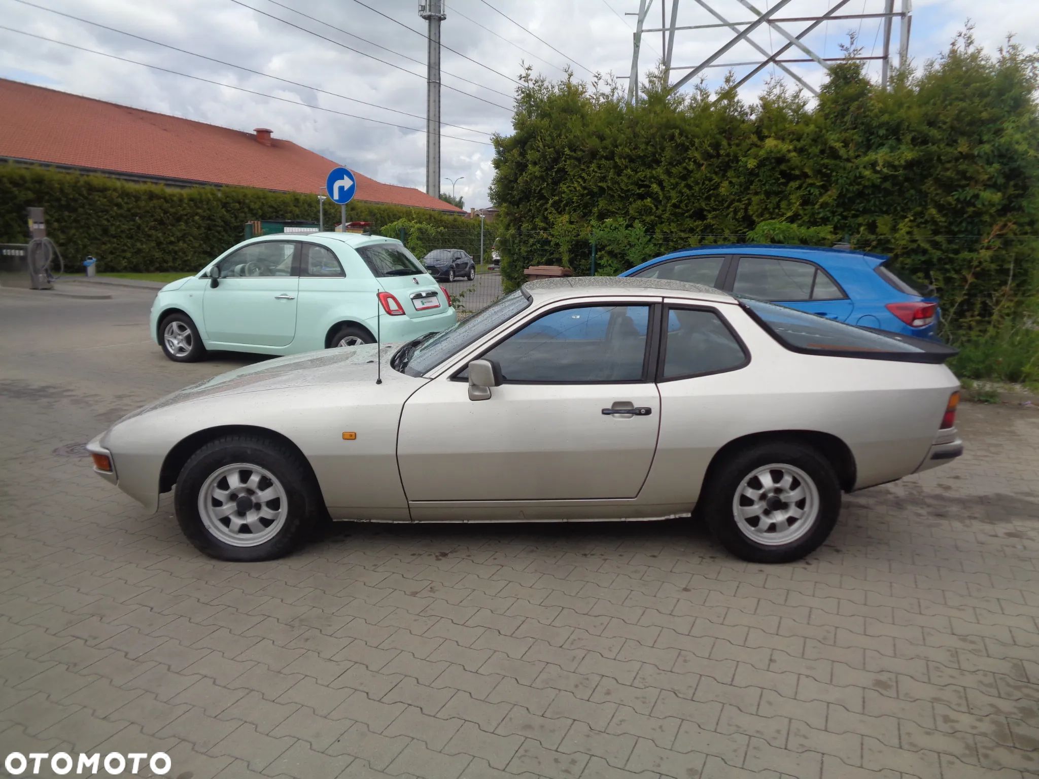 Porsche 924 Standard - 1