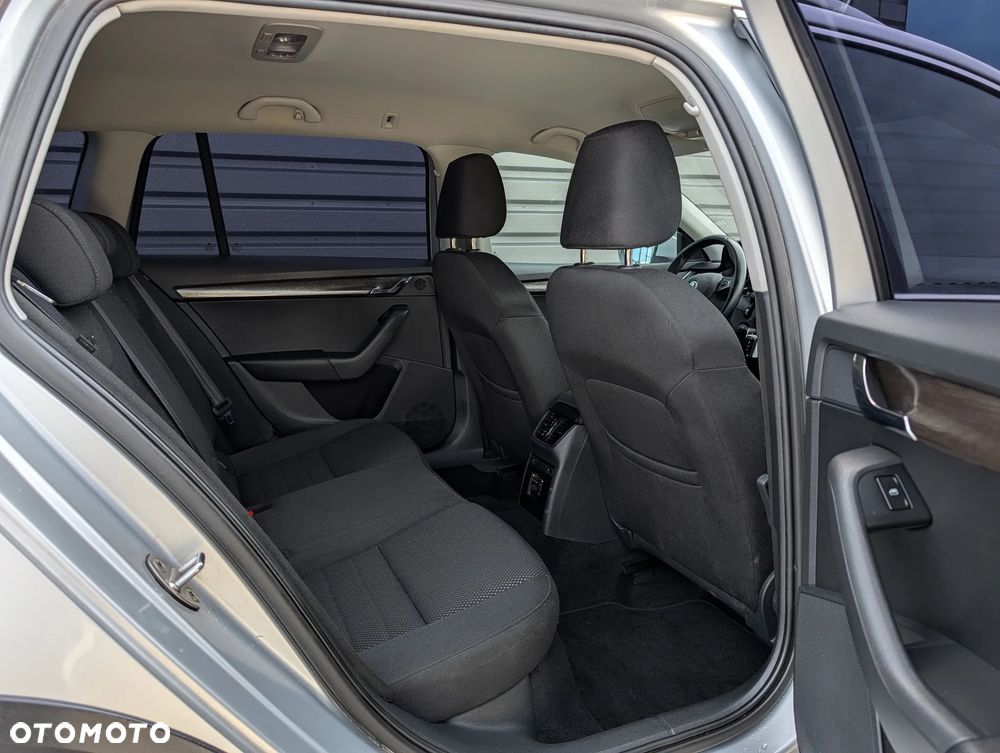 Skoda Octavia 1.8 TSI (Green tec) 4x4 DSG Scout - 8