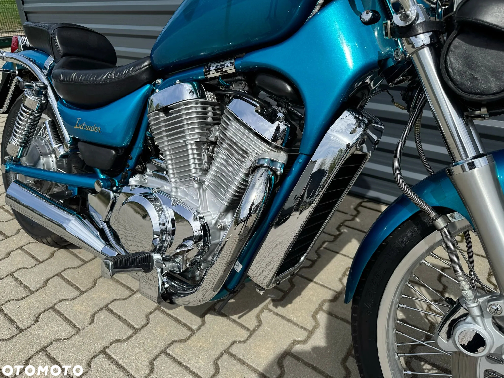 Suzuki VS - 13
