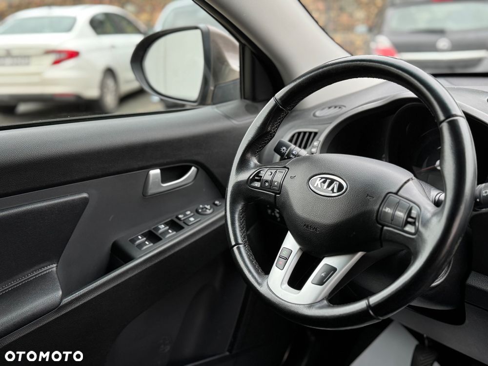 Kia Sportage - 10