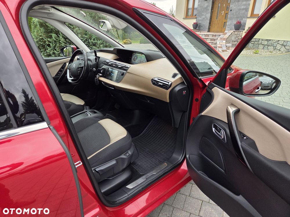 Citroën C4 Picasso - 8