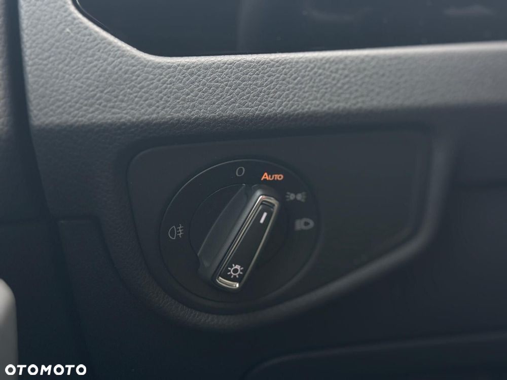 Volkswagen Touran 1.5 TSI EVO Highline DSG - 26