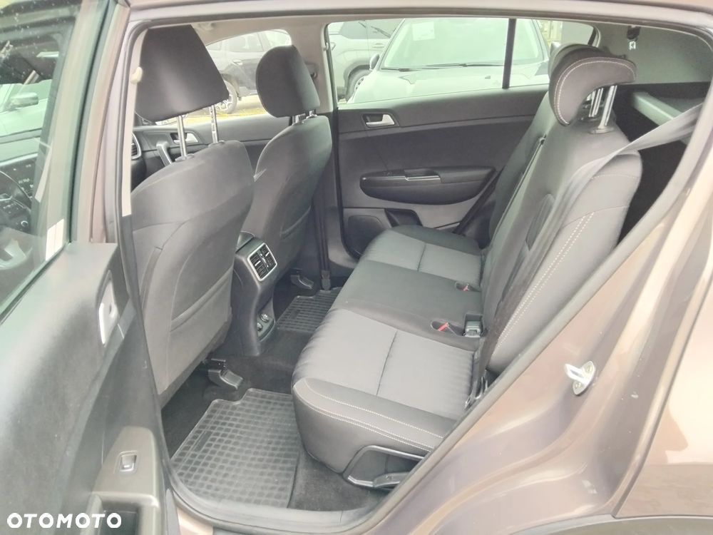 Kia Sportage 1.6 GDI M 2WD - 12