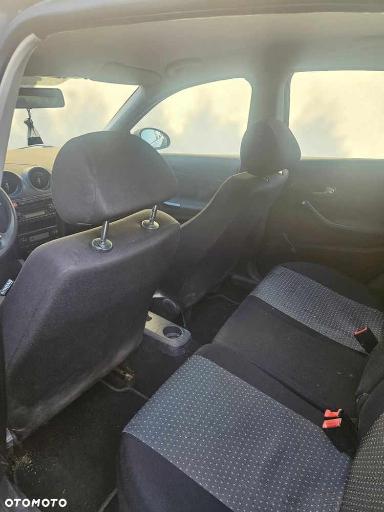 Seat Ibiza 1.4 16V Comfort Edition - 8