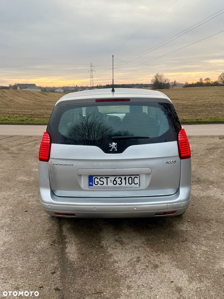 Peugeot 5008 1.6 HDi Family 7os - 13