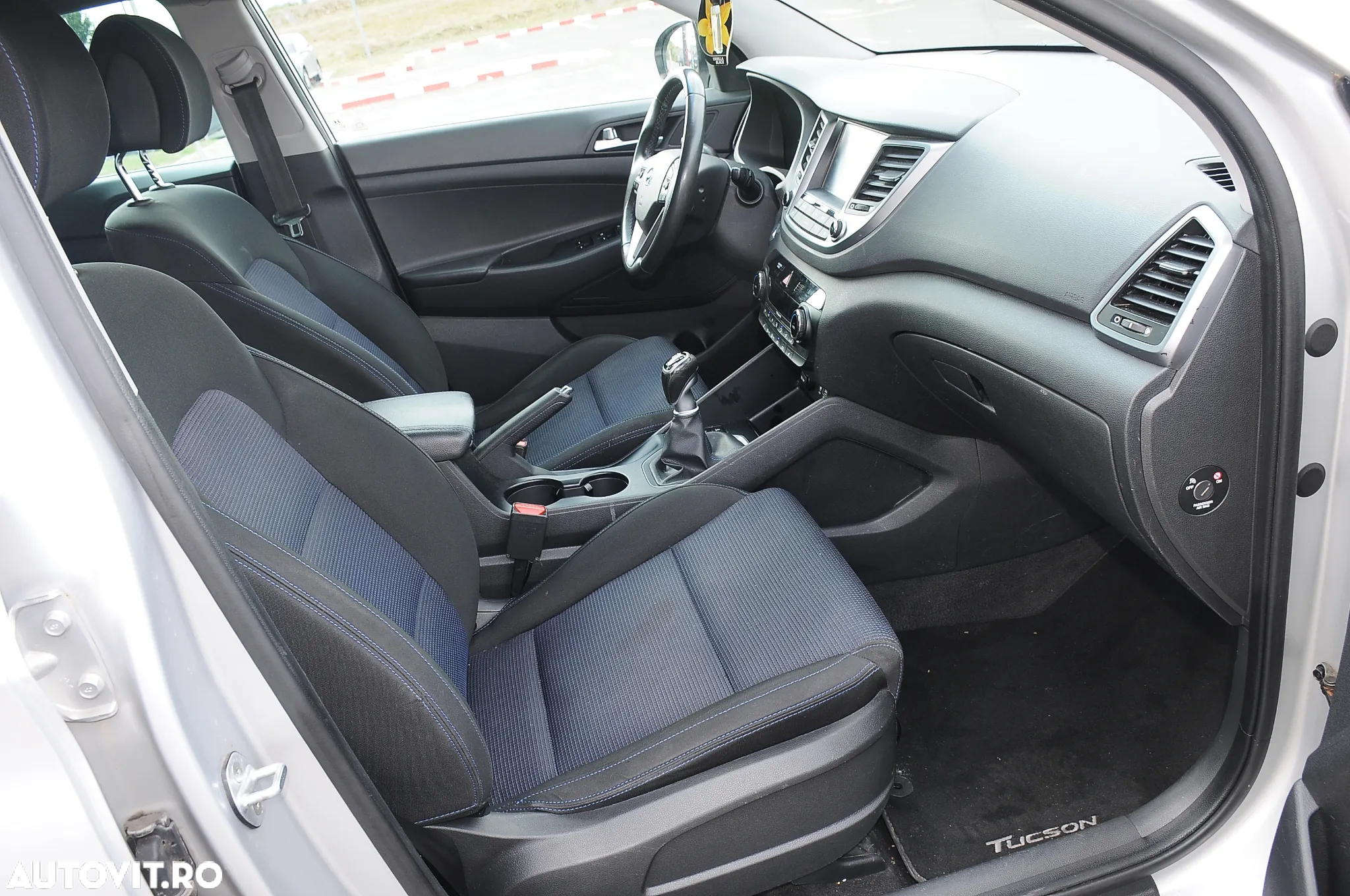 Hyundai Tucson 2.0 CRDI 4WD Advantage - 14