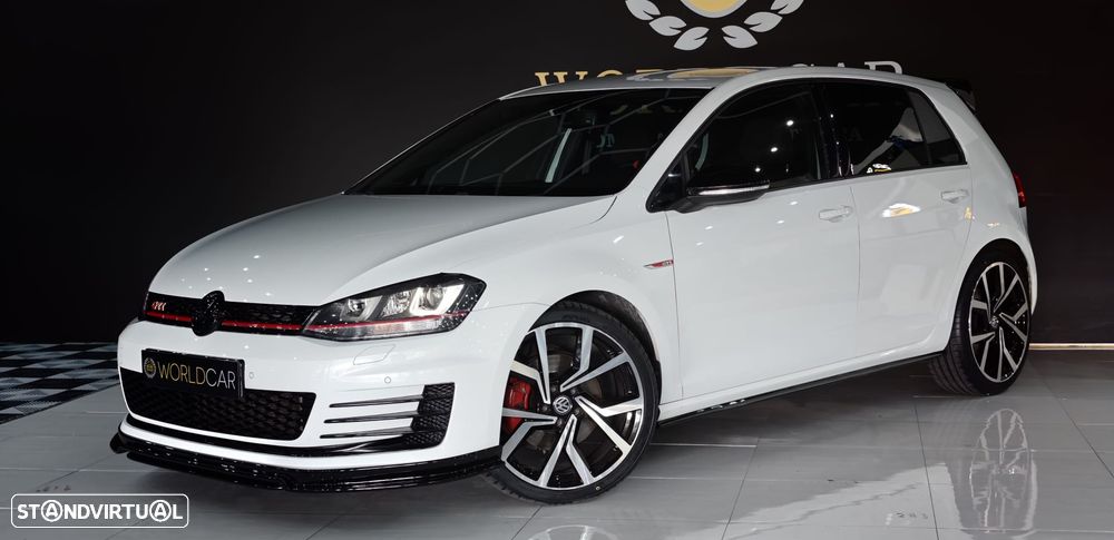 VW Golf - 23