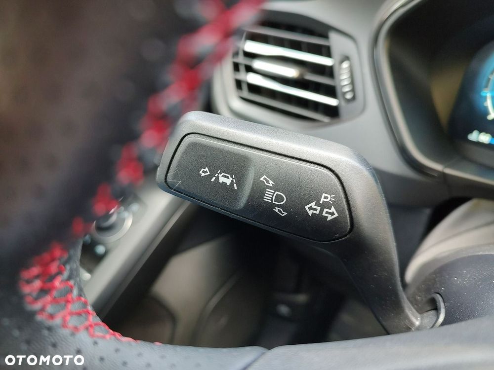 Ford Focus - 20