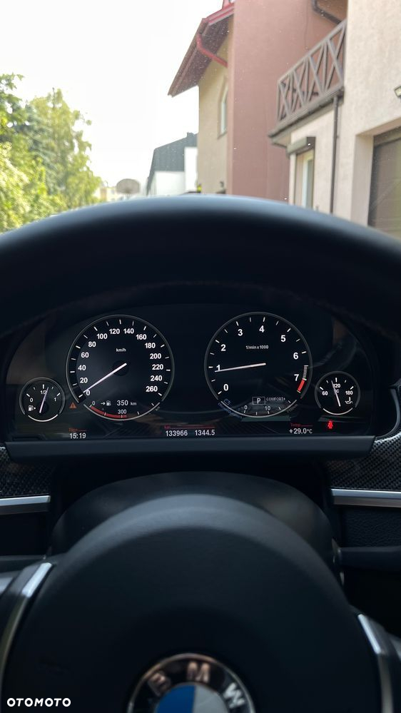 BMW Seria 6 650i xDrive - 14
