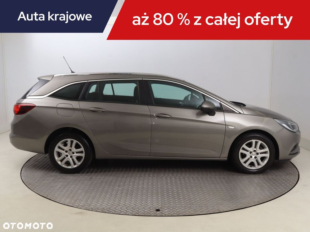 Opel Astra - 8