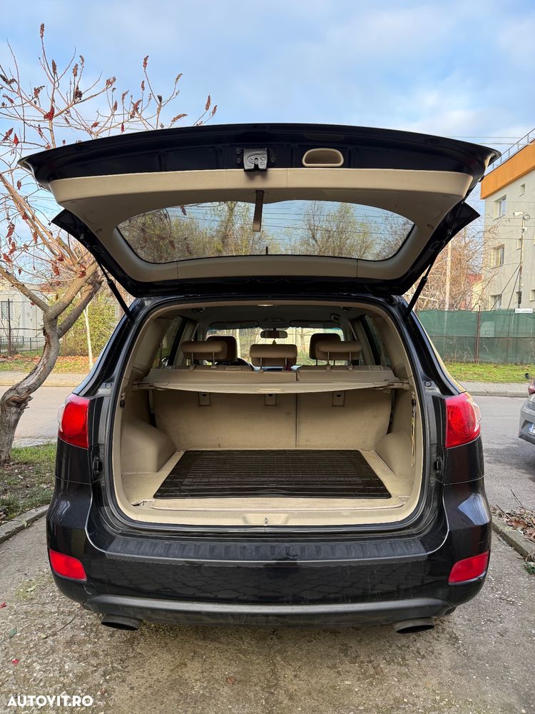 Hyundai Santa Fe 2.2 DSL VGT 5 SEATS 4WD - 2