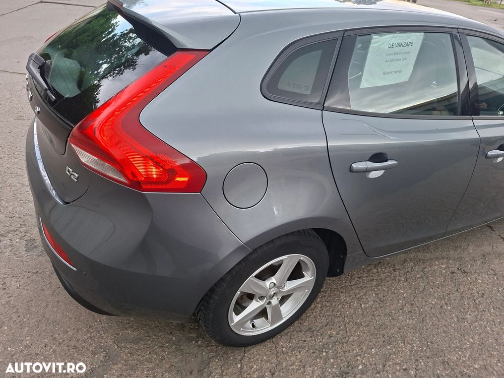 Volvo V40 D2 - 10