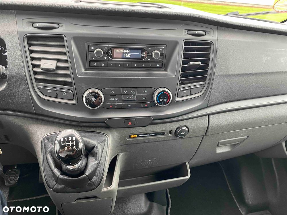 Ford Transit - 9