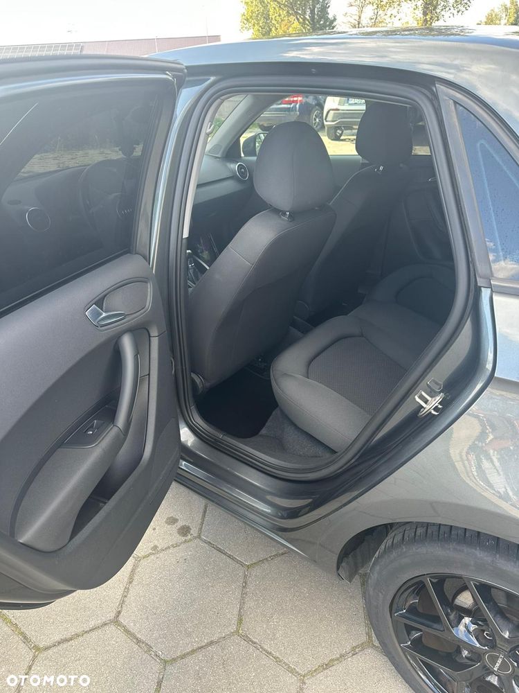 Audi A1 Sportback 1.6 TDI Ambition - 11