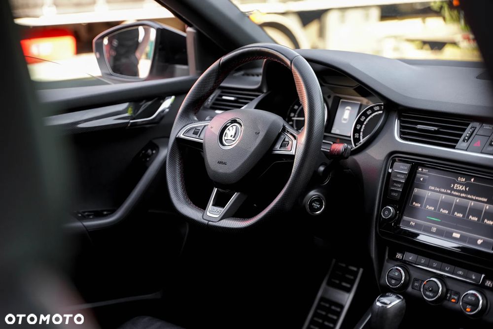 Skoda Octavia 2.0 TDI 4x4 RS DSG - 21