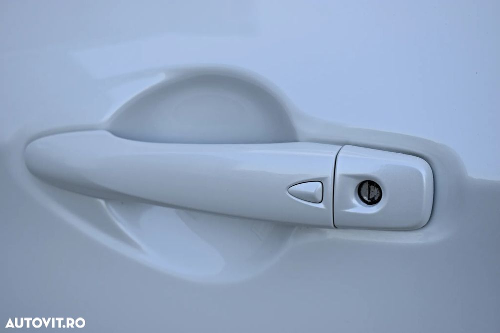 Nissan Qashqai 1.6 DCI TEKNA - 23