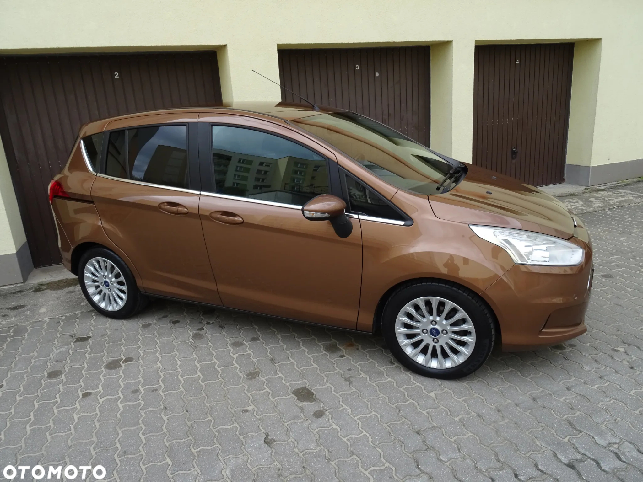 Ford B-MAX 1.6 TDCi Titanium - 24