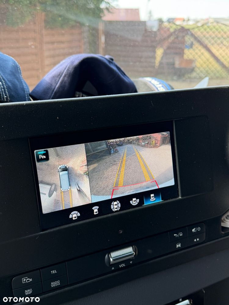 Mercedes-Benz SPRINTER - 11