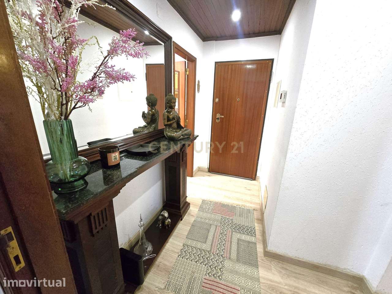 Apartamento T2 com suíte e arrecadação - Grande imagem: 4/35