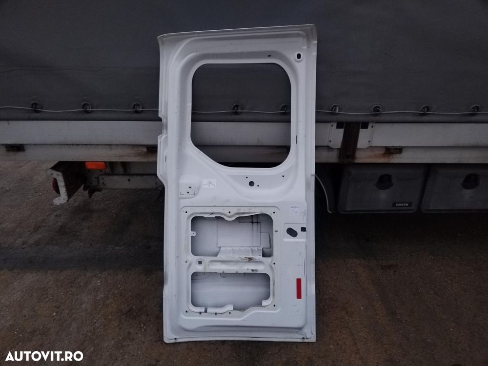 Usa dreapta spate (batanta) Ford Custom, 2014, 2015, 2016, 2017, 2018, 2019, 2020, 2021, 2022, 2023. 10264 - 5