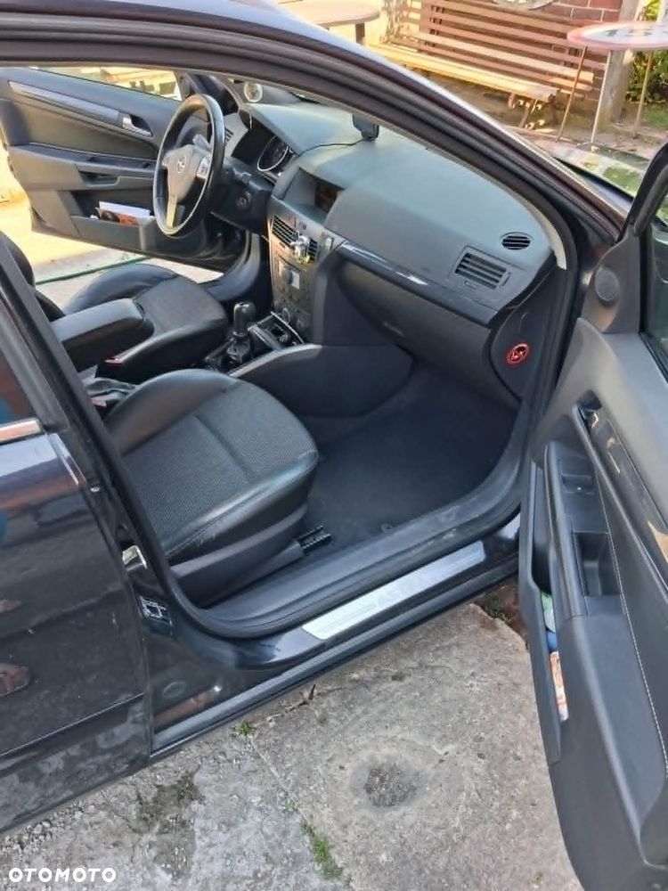 Opel Astra 1.7 CDTI - 7