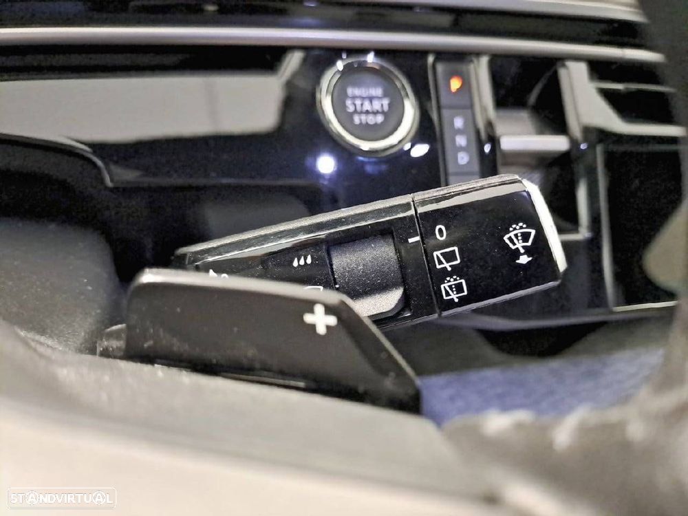 Peugeot 5008 1.2 Hybrid Allure e-DCS6 - 15