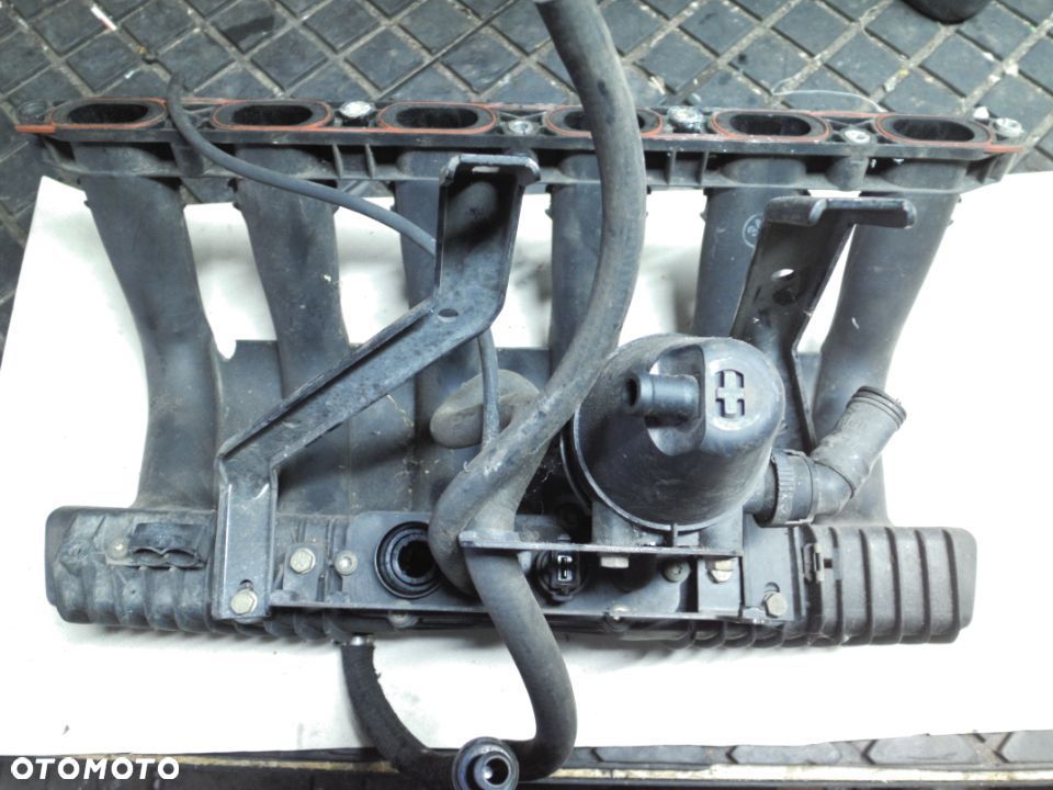 BMW Z4 E38 E39 E36 KOLEKTOR SSĄCY 1703777 BENZYNA - 1