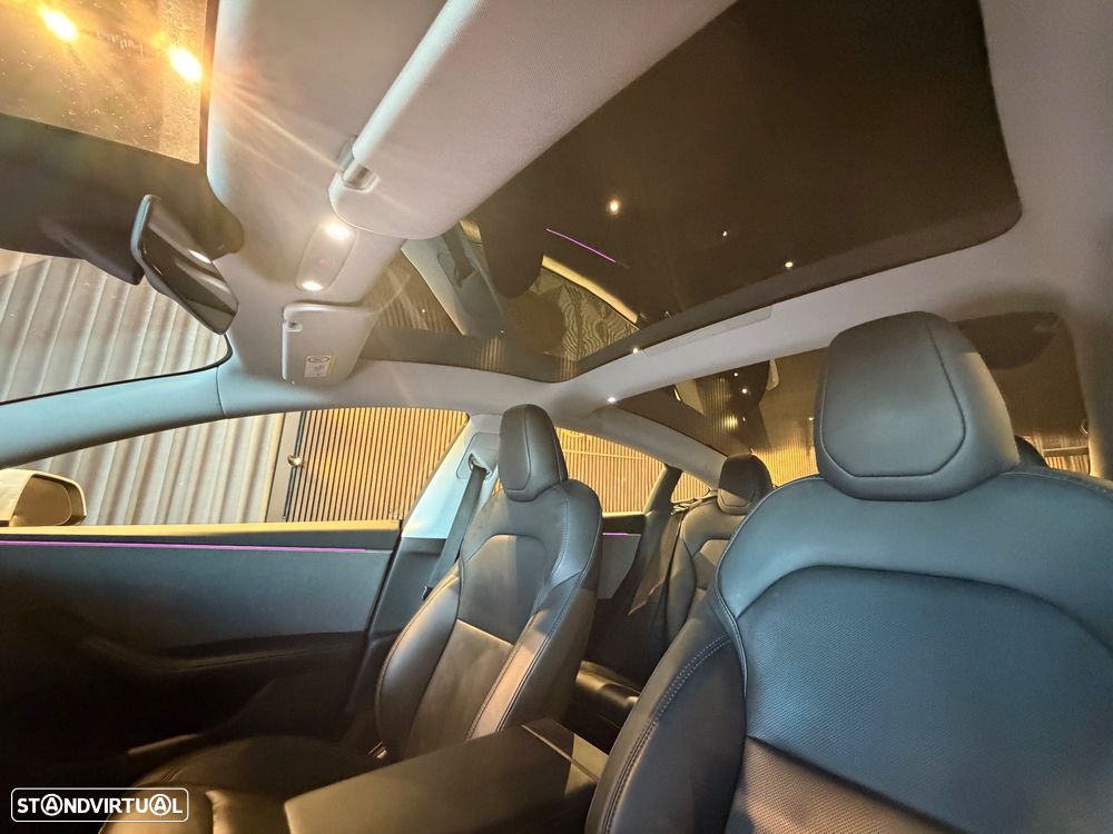 Tesla Model 3 Tração Traseira Premium - 27